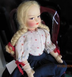 12'' LENCI TYPE FELT FACE MITT HANDS BLONDE DOLL, WOOD SHOES 236